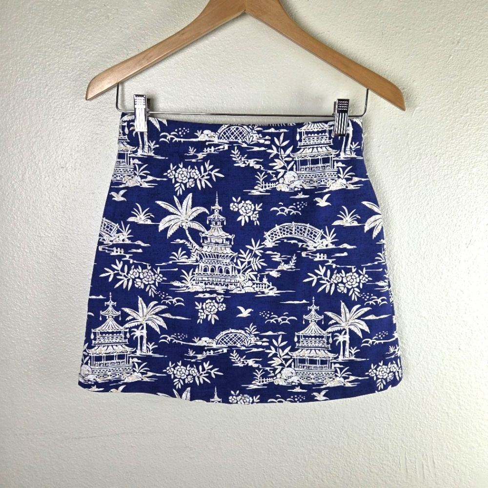 Women's J. Mclaughin Blue and White Tongsai Palms Patterned Skirt Size XS